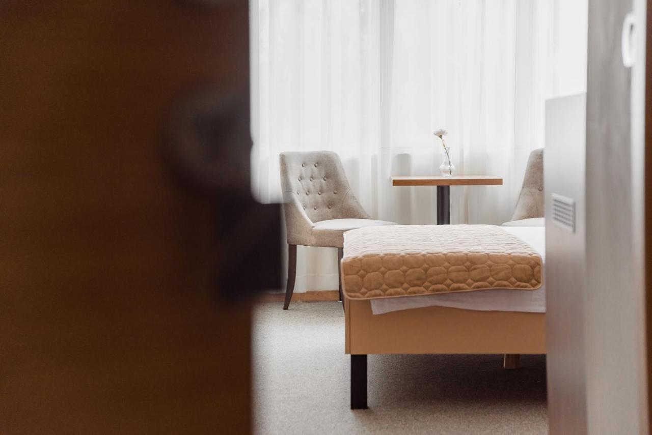 Sajam Garni Hotel Λέσκοβατς Εξωτερικό φωτογραφία